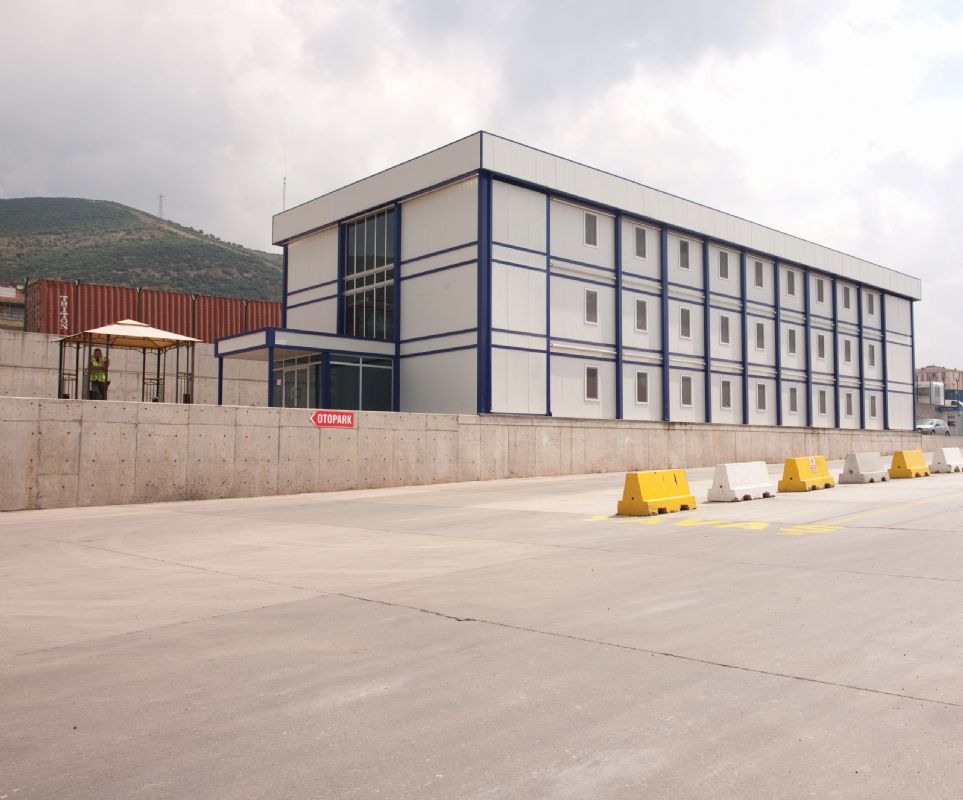 Ön Üretimli Çelik Binalar